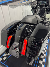 Load image into Gallery viewer, 2025 Road Glide