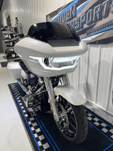 Load image into Gallery viewer, 2024 Road Glide