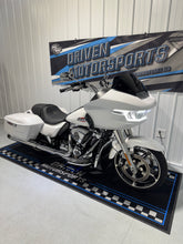 Load image into Gallery viewer, 2024 Road Glide