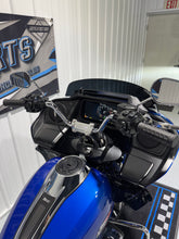 Load image into Gallery viewer, 2024 Road Glide