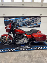 Load image into Gallery viewer, 2024 Street Glide