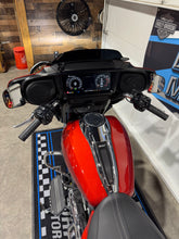 Load image into Gallery viewer, 2024 Street Glide