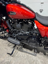 Load image into Gallery viewer, 2024 Road Glide