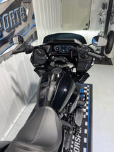 Load image into Gallery viewer, 2025 Road Glide