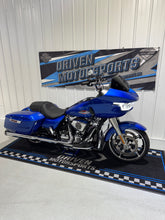 Load image into Gallery viewer, 2024 Road Glide