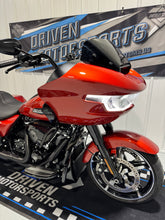 Load image into Gallery viewer, 2024 Road Glide