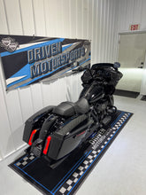 Load image into Gallery viewer, 2025 Road Glide