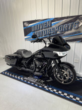 Load image into Gallery viewer, 2025 Road Glide