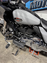Load image into Gallery viewer, 2024 Road Glide