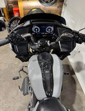 Load image into Gallery viewer, 2024 Road Glide