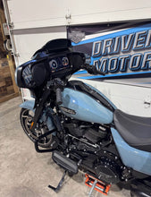 Load image into Gallery viewer, 2024 Street Glide